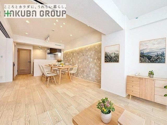 3LDK apartment in Koshigaya, Saitama - Photo 1