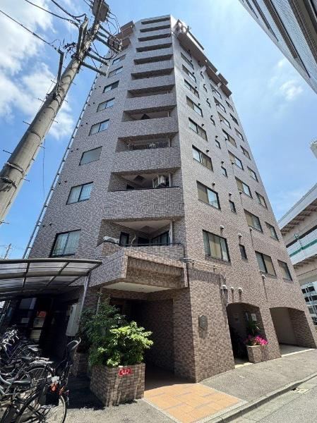 2LDK apartment in Kita Ward, Tokyo - Photo 1