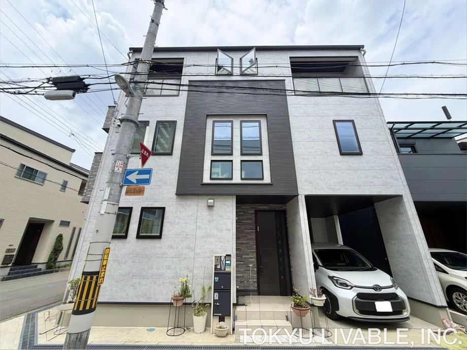 4LDK house in Sumiyoshi Ward, Osaka - Photo 1
