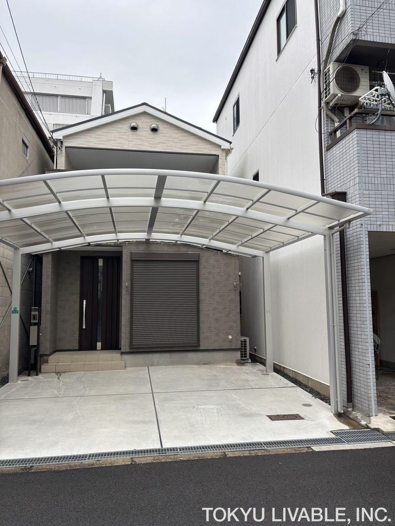 3LDK house in Minato Ward, Osaka - Photo 1