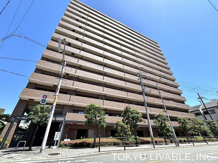 3LDK apartment in Asahi Ward, Osaka - Photo 1
