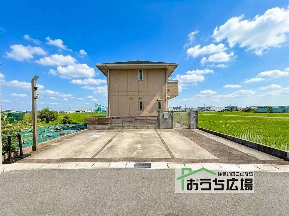 3LDK+2S house in Ama, Aichi - Photo 1