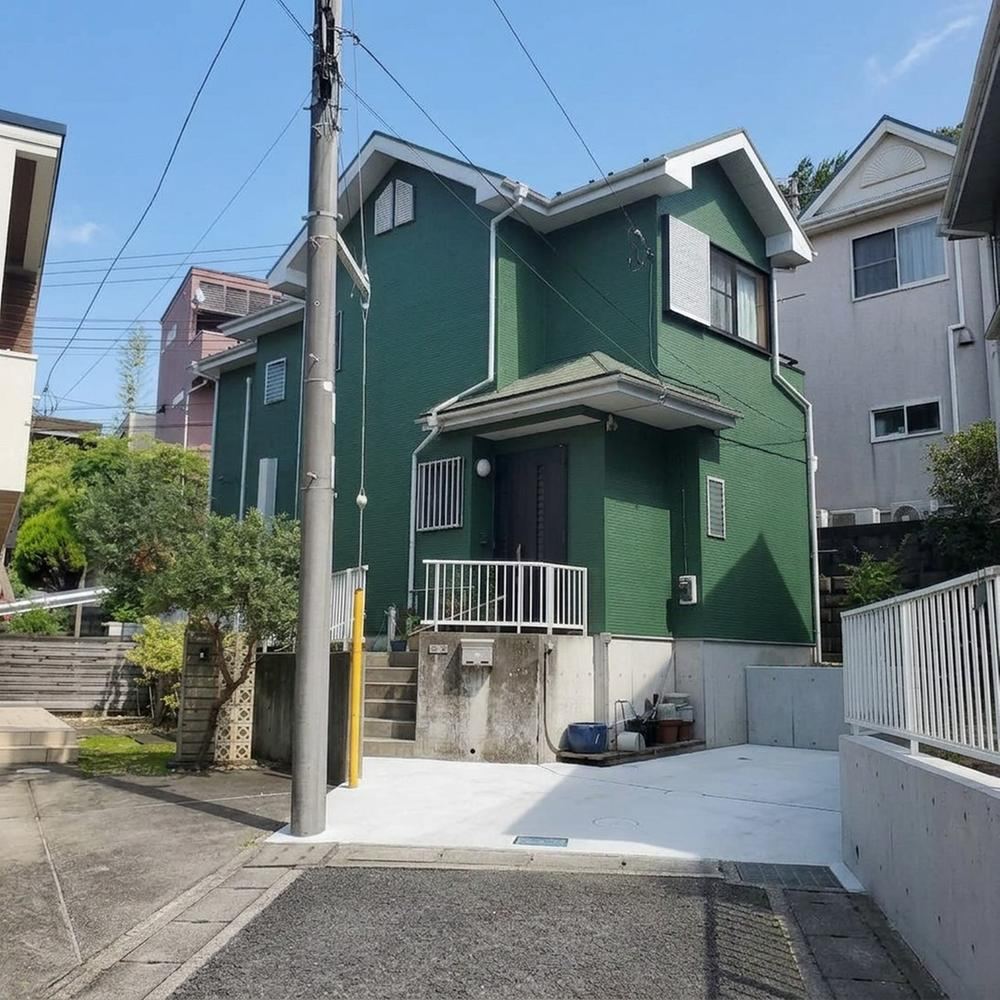 3LDK house in Hayama, Miura District, Kanagawa - Photo 1