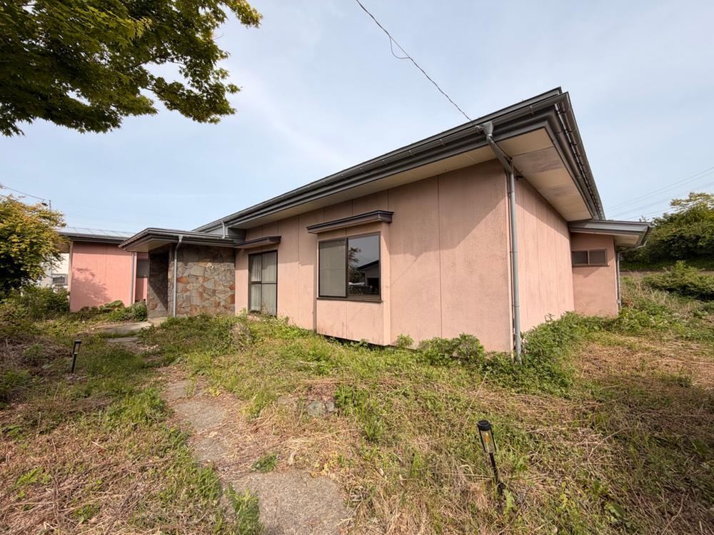5LDK house in Gonohe, Sannohe District, Aomori - Photo 1