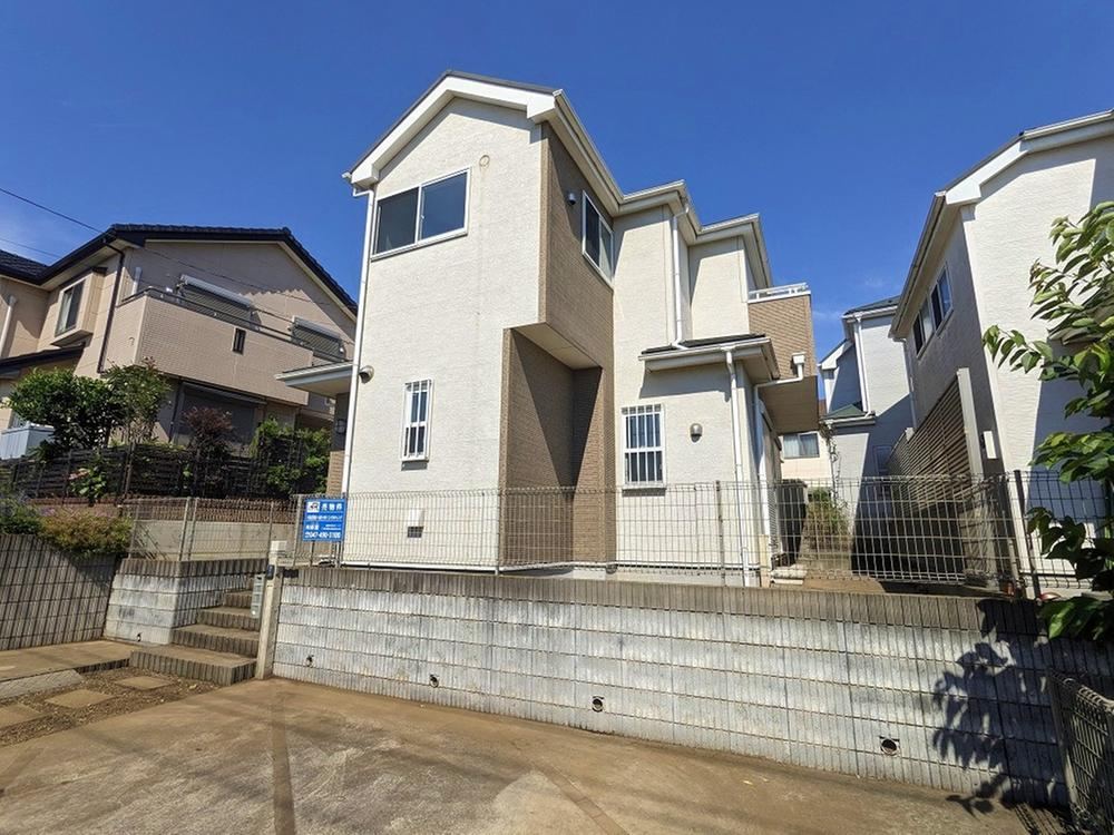 4LDK house in Kamagaya, Chiba - Photo 1