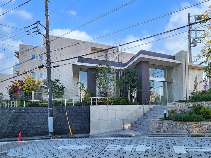3LDK apartment in Naka Ward, Yokohama, Kanagawa - Photo 1