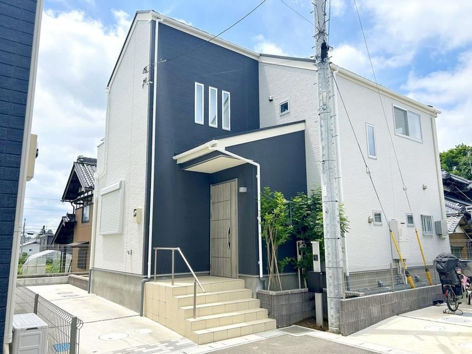 4LDK house in Abiko, Chiba - Photo 1