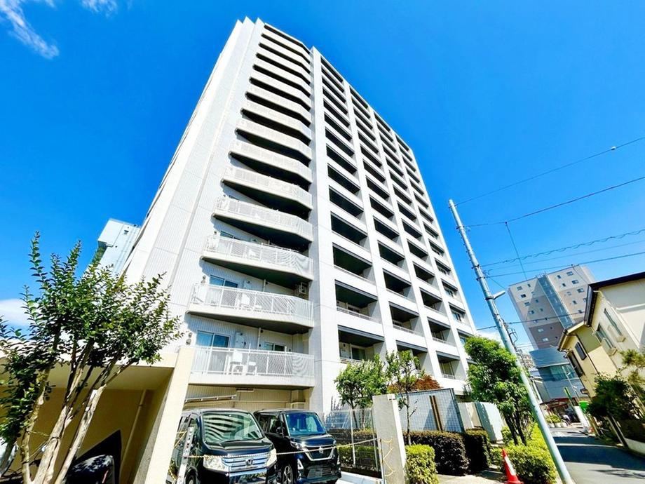 4LDK apartment in Adachi Ward, Tokyo - Photo 1