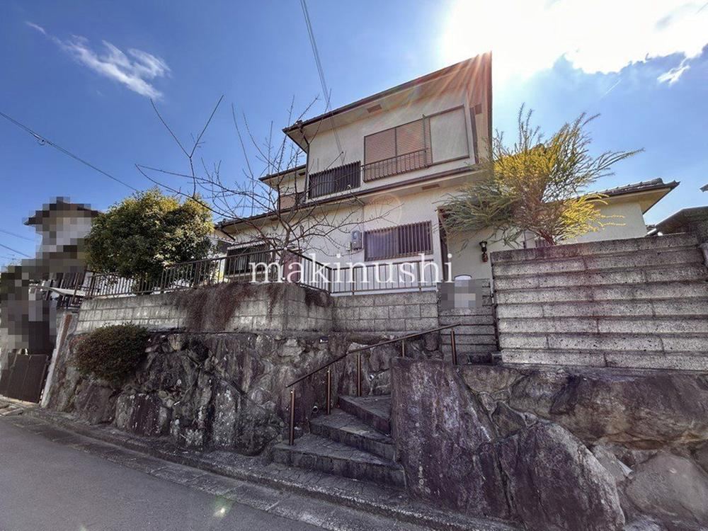 4LDK house in Kawachinagano, Osaka - Photo 1