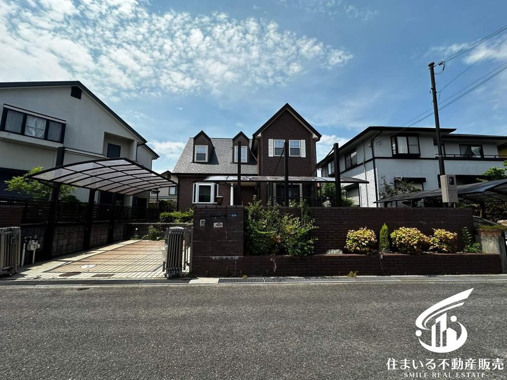 4LDK house in Shijonawate, Osaka - Photo 1
