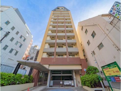 studio apartment in Shibuya Ward, Tokyo - Photo 1