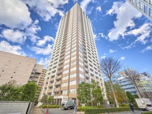 3LDK apartment in Musashino, Tokyo - Photo 1