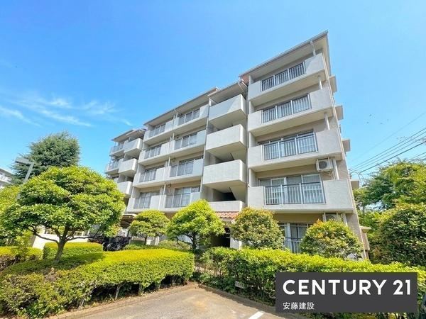 3LDK apartment in Iruma, Saitama - Photo 1