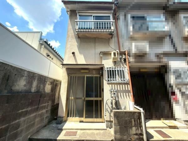 4K house in Fushimi Ward, Kyoto - Photo 1