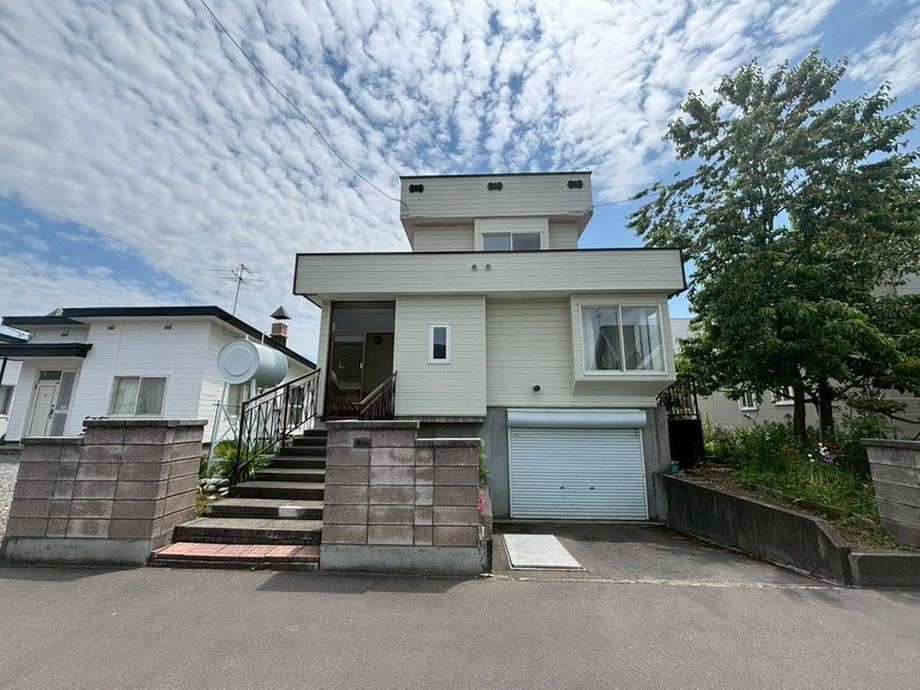 5LDK house in Asahikawa, Hokkaido - Photo 1