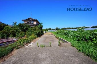 plot of land in Awara