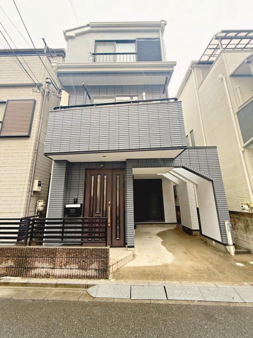 4DK house in Arakawa Ward, Tokyo - Photo 1