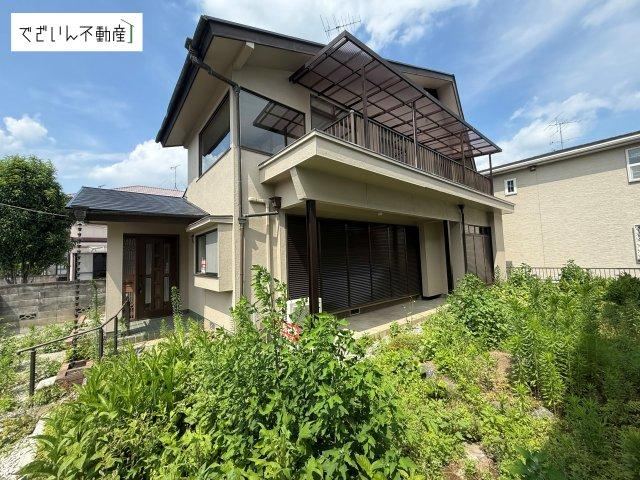 4LDK house in Kazo, Saitama - Photo 1