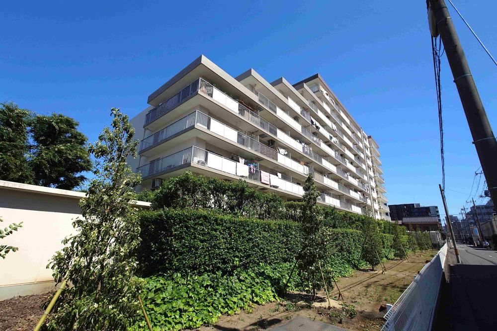 2LDK+2S apartment in Kawaguchi, Saitama - Photo 1
