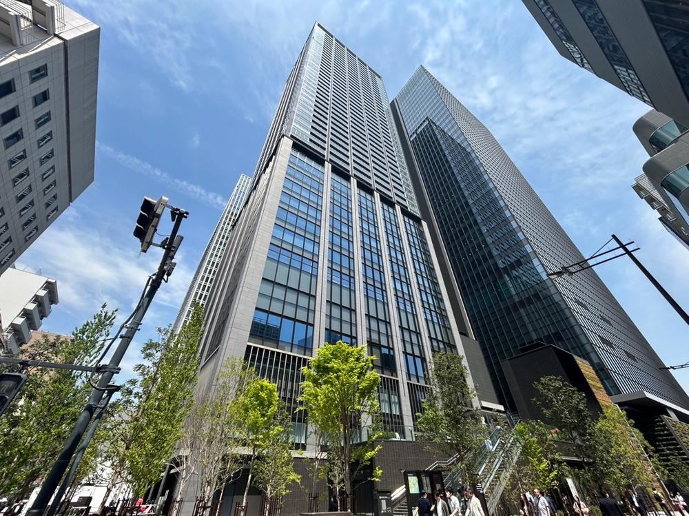 2LDK apartment in Minato Ward, Tokyo - Photo 1