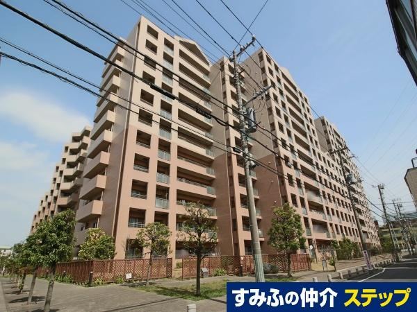 4LDK apartment in Tsurumi Ward, Yokohama, Kanagawa - Photo 1