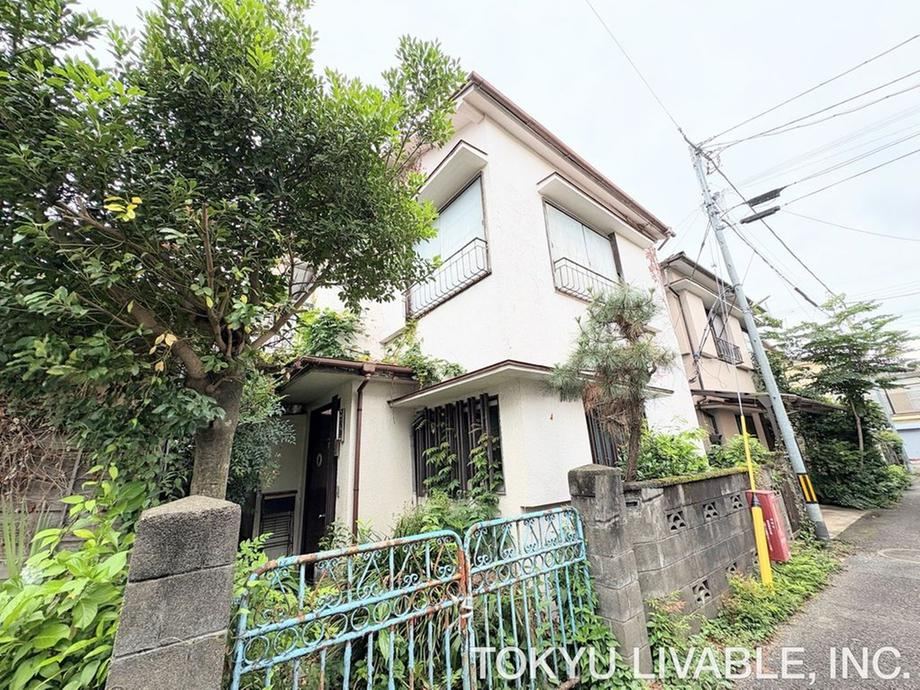 88 m² land in Akishima, Tokyo - Photo 1