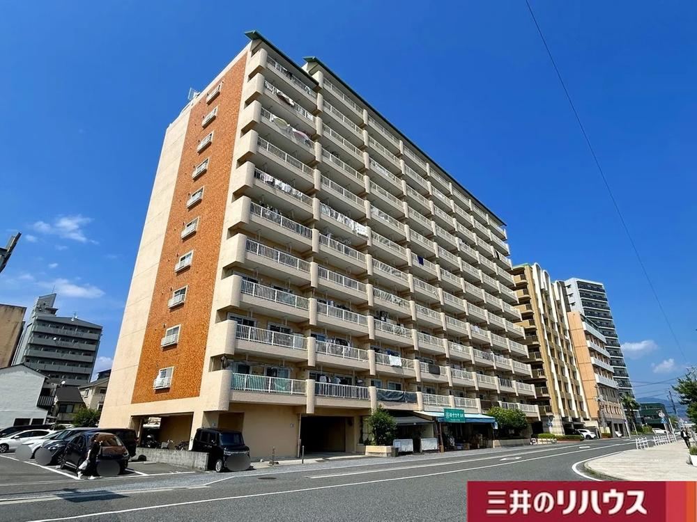 3LDK apartment in Minami Ward, Hiroshima - Photo 1