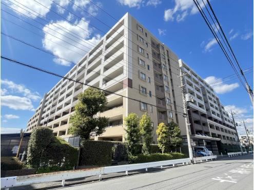 3LDK+S apartment in Minami Ward, Saitama - Photo 1