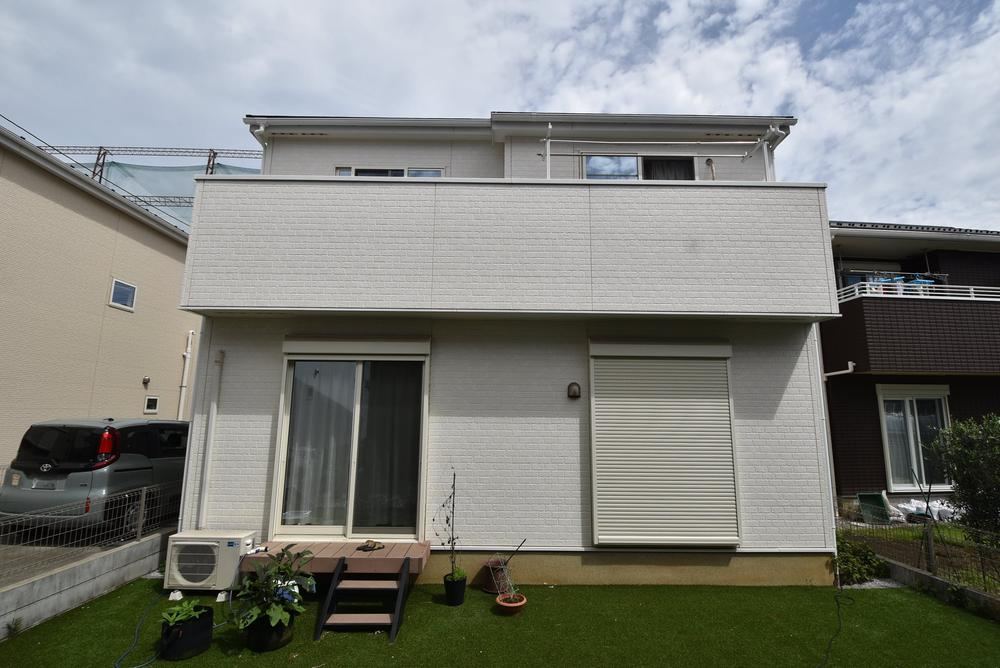 Thumbnail 4