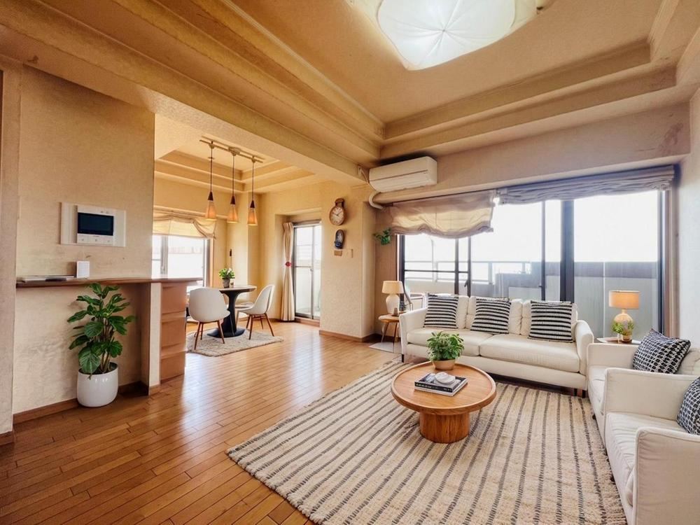4LDK apartment in Chita, Aichi - Photo 1