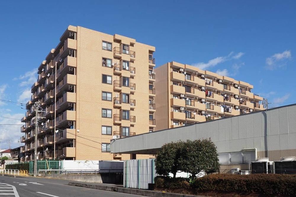 3LDK apartment in Iruma, Saitama - Photo 1