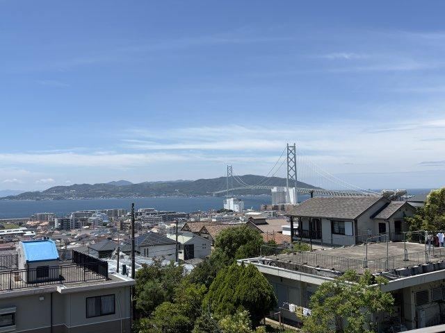 4LDK apartment in Tarumi Ward, Kobe, Hyogo - Photo 1