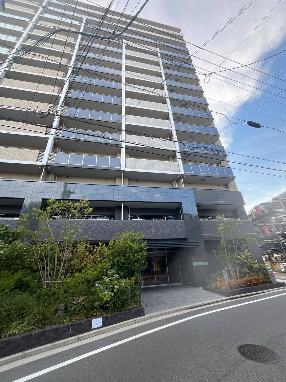 2LDK apartment in Minami Ward, Hiroshima - Photo 1