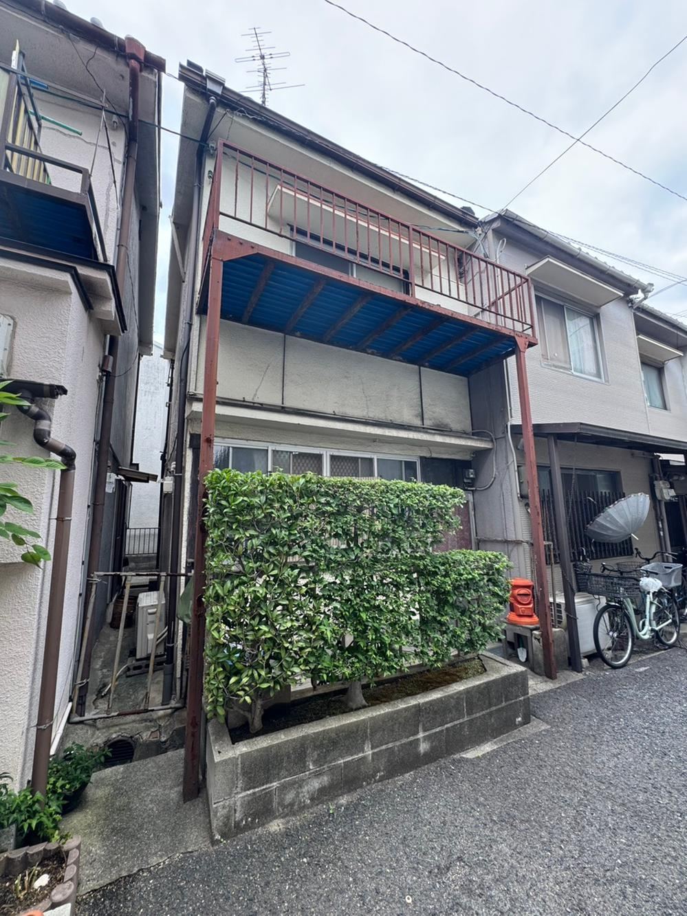 3DK house in Amagasaki, Hyogo - Photo 1