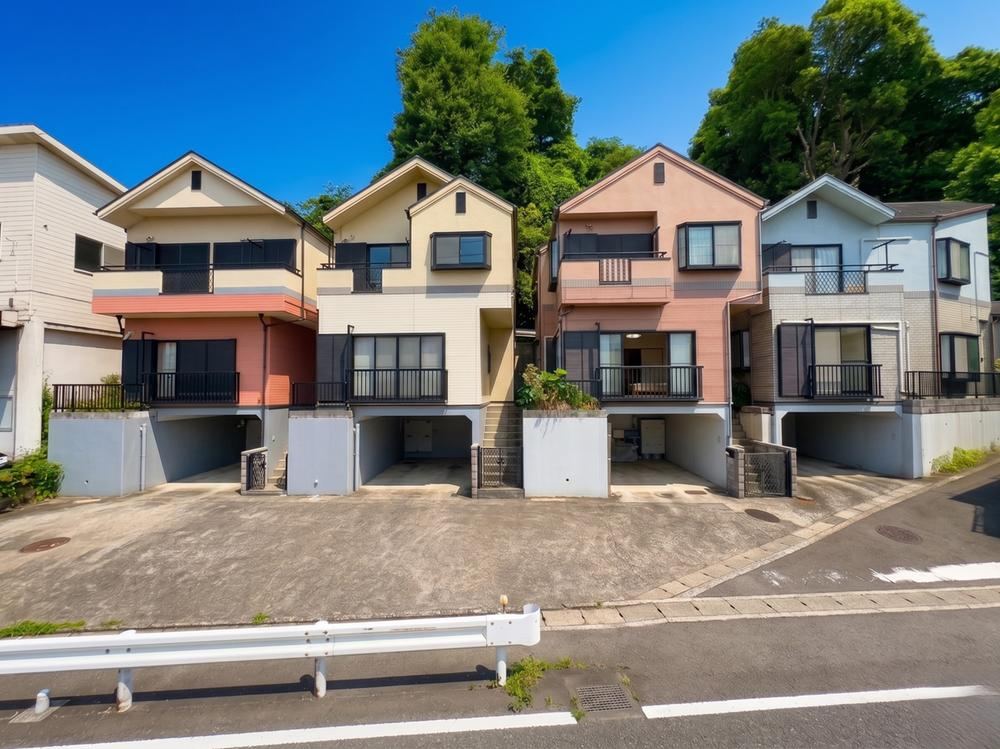 3LDK house in Midori Ward, Yokohama, Kanagawa - Photo 1