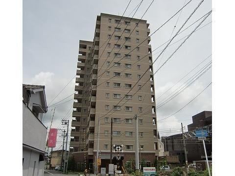 4LDK apartment in Ube, Yamaguchi - Photo 1