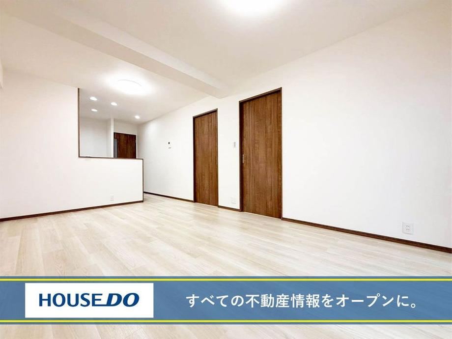 3LDK apartment in Wakamatsu Ward, Kitakyushu, Fukuoka - Photo 1