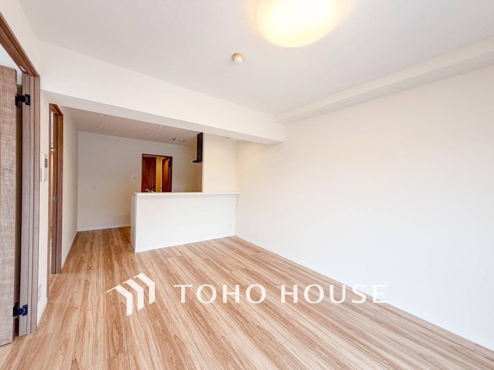 2LDK apartment in Tsurumi Ward, Yokohama, Kanagawa - Photo 1