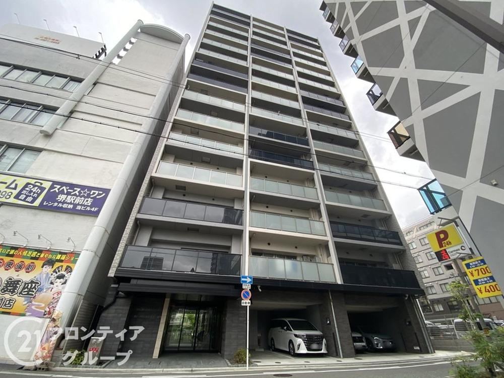 2LDK apartment in Sakai Ward, Sakai, Osaka - Photo 1