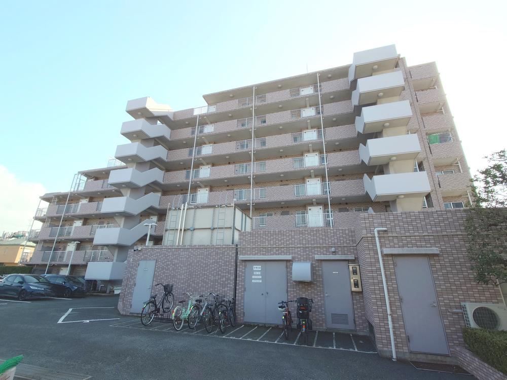 3LDK apartment in Minami Ward, Sagamihara, Kanagawa - Photo 1