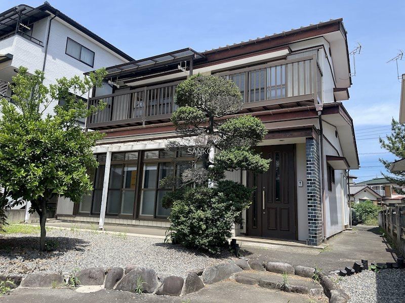 5DK house in Takasaki, Gunma - Photo 1