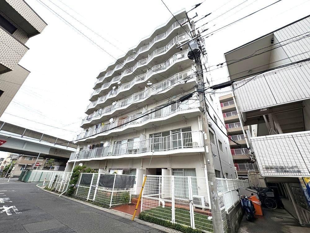 2LDK+S apartment in Ichikawa, Chiba - Photo 1