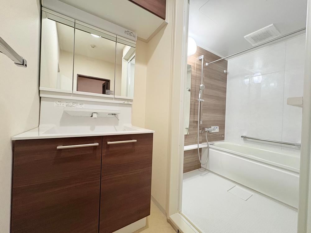 4LDK apartment in Kakogawa, Hyogo - Photo 1