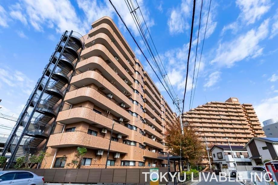 3LDK apartment in Omiya Ward, Saitama - Photo 1