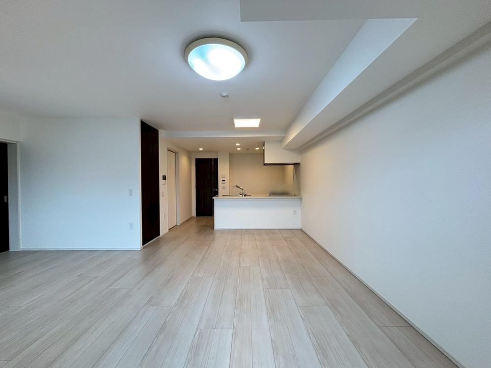 3LDK apartment in Midori Ward, Yokohama, Kanagawa - Photo 1