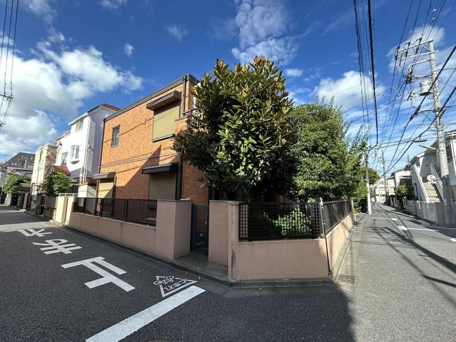 227 m² land in Setagaya Ward, Tokyo - Photo 1