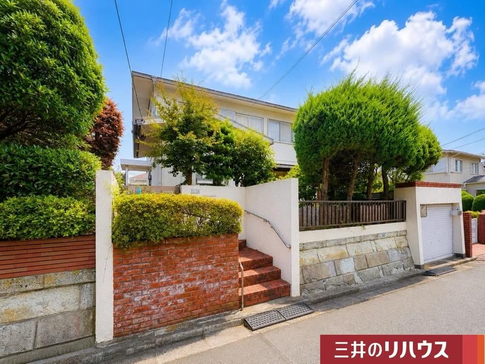 179 m² land in Zushi, Kanagawa - Photo 1