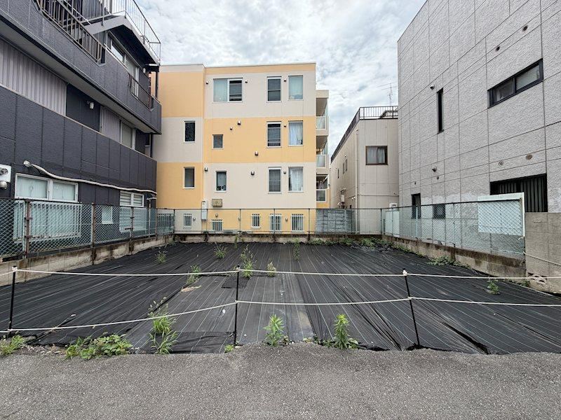 90 m² land in Nakano Ward, Tokyo - Photo 1