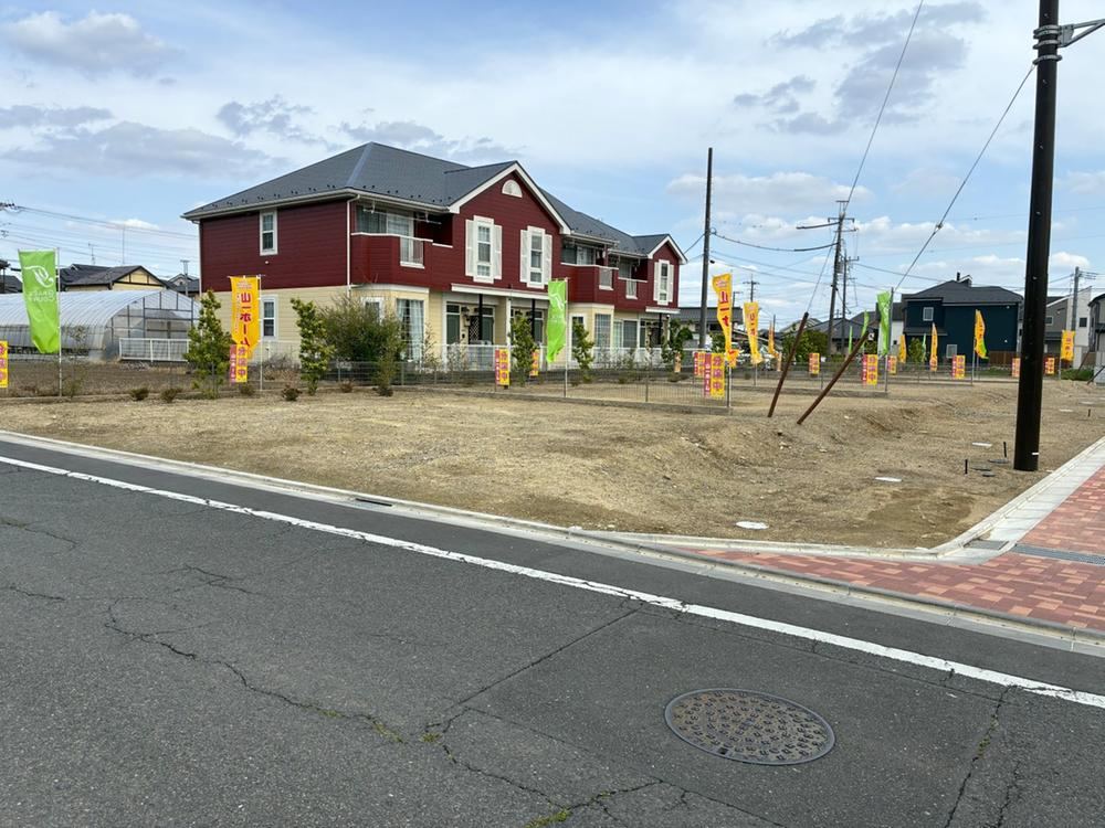 125 m² land in Hamura, Tokyo - Photo 1
