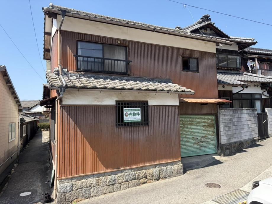 8DK house in Mitoyo, Kagawa - Photo 1